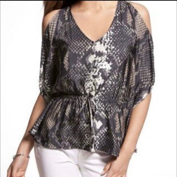 Express Women's Snakeskin Print Cold Shoulder Batwing Drawstring Waist Blouse S - Picture 1 of 7